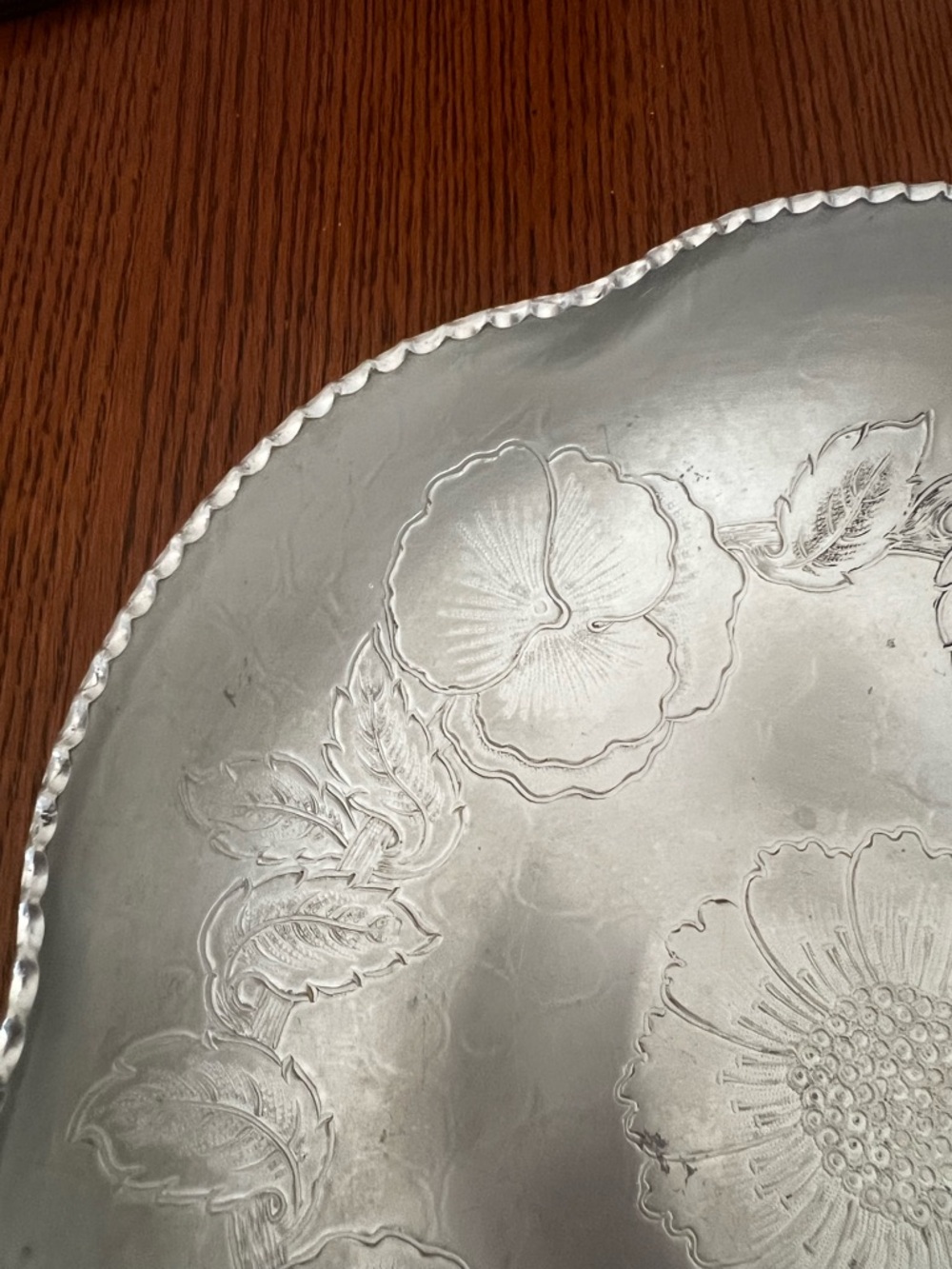 Vintage Hammered Aluminum Serving Bowl with Floral Design - Picture 3 of 5